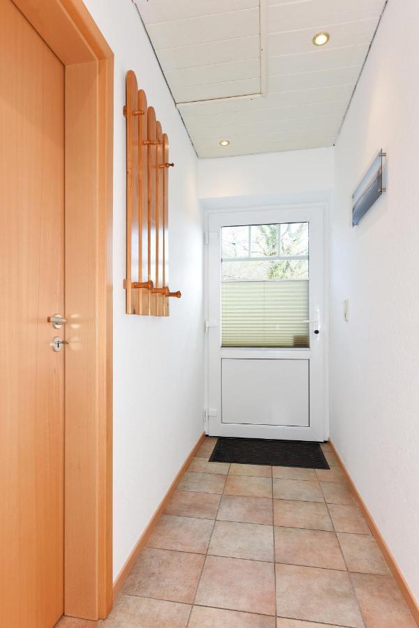 Ferienwohnung Wattgefluester Esens Exterior foto